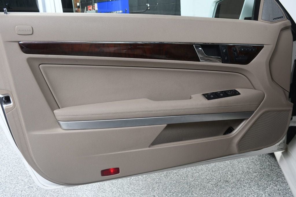 Used 2011 Mercedes-Benz E 550 Cabriolet image 29