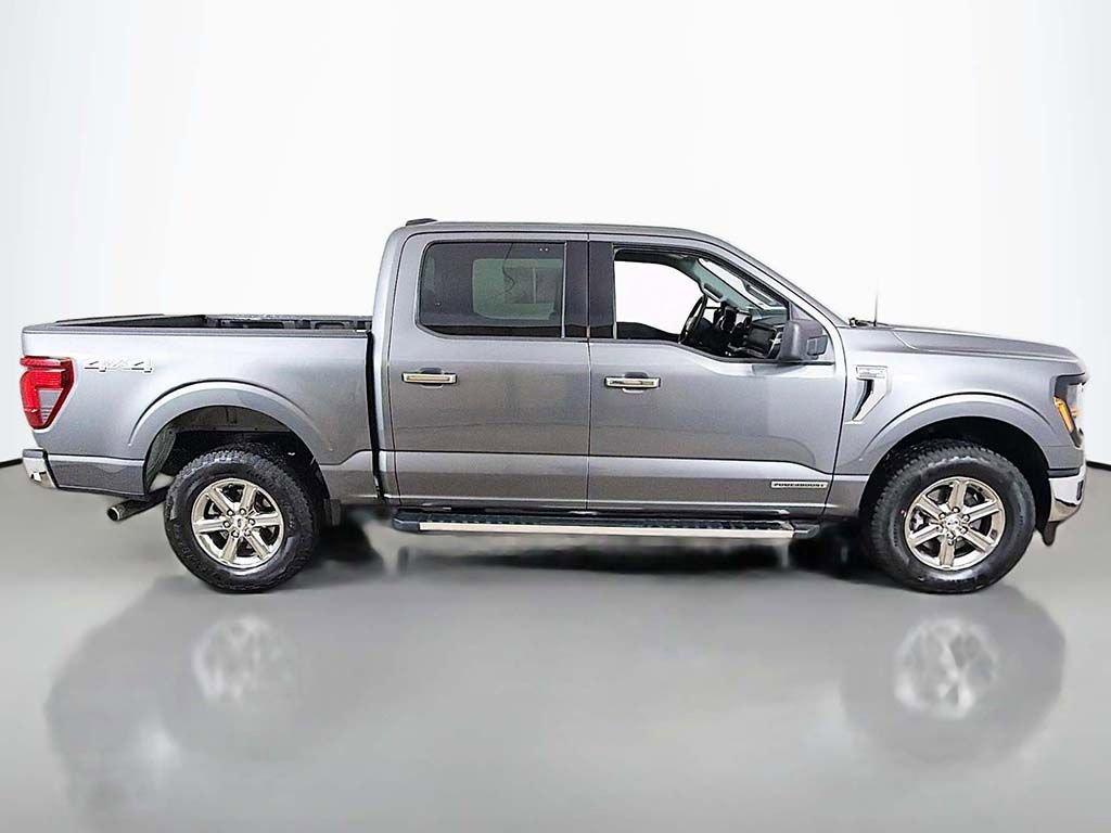 Used 2025 Ford F150 XLT w/ Equipment Group 301A Standard AWD/4WD image 11