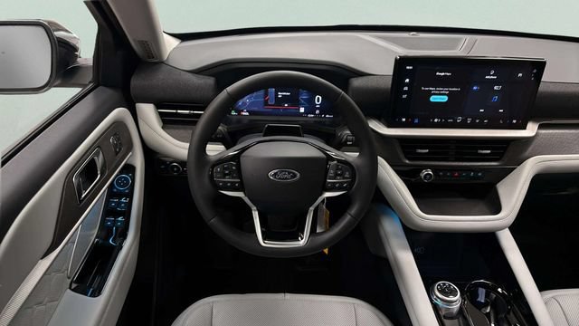 New 2026 Ford Explorer Platinum w/ LUX Leather Package AWD/4WD image 12