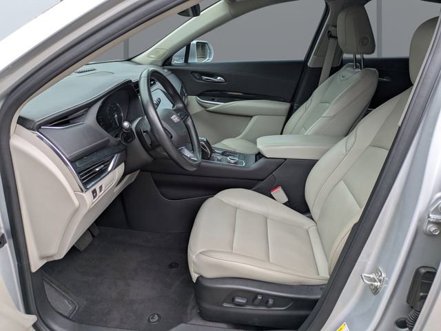 Used 2019 Cadillac XT4 Premium Luxury w/ Driver Awareness Package image 21