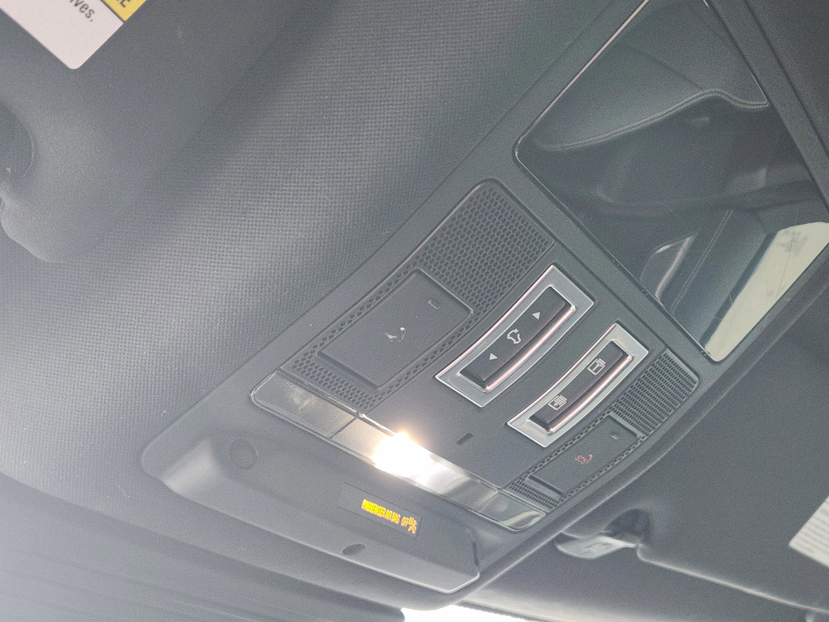 Certified 2024 Jaguar F-PACE R-Dynamic S image 23