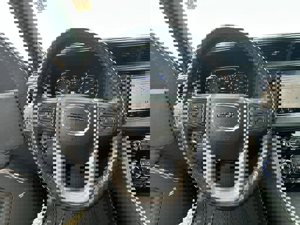 Certified 2021 GMC Yukon Denali w/ Denali Ultimate Package image 37