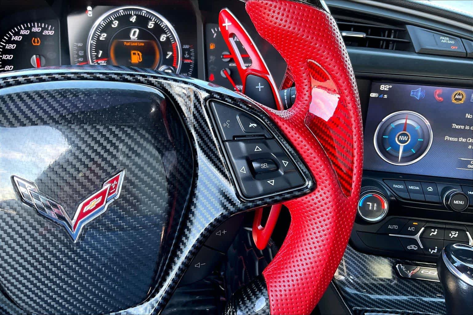 Used 2019 Chevrolet Corvette Stingray Coupe w/ 1LT RWD image 18