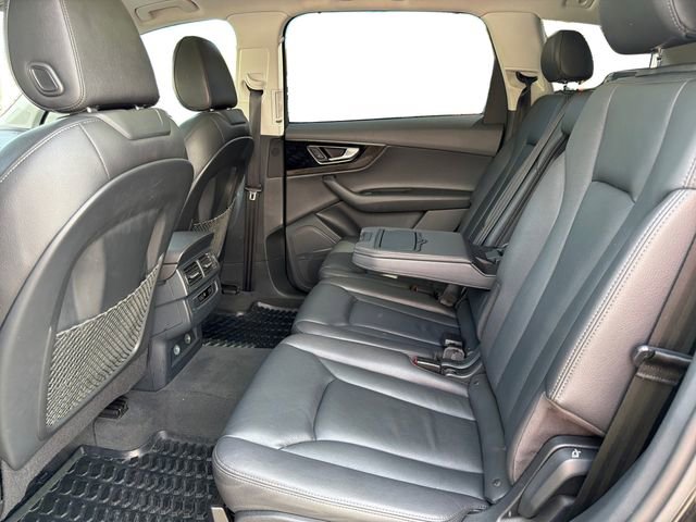 Used 2019 Audi Q7 3.0T Premium Plus w/ Premium Plus Package AWD/4WD image 11