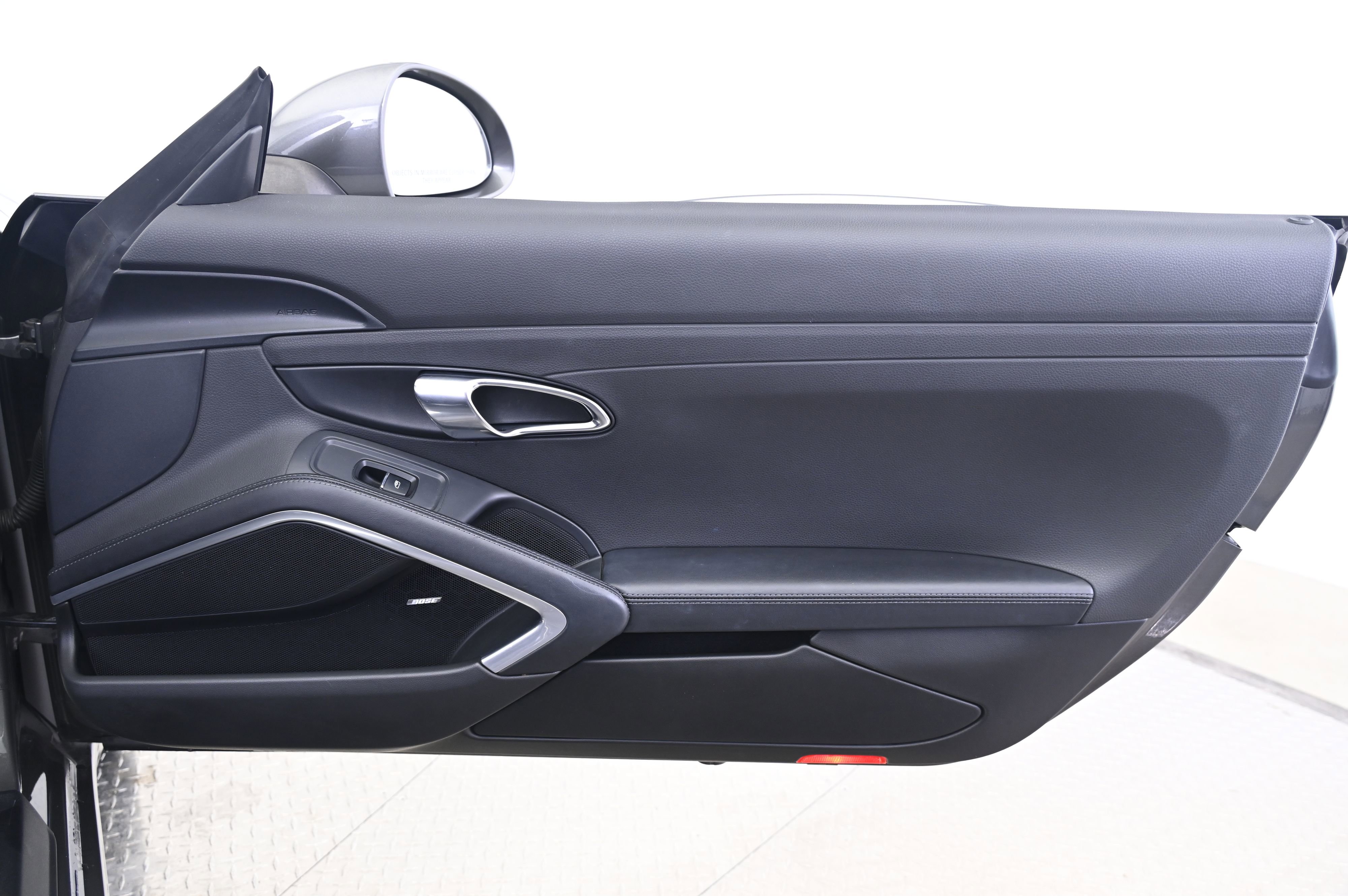 Used 2014 Porsche 911 Carrera 4S image 19