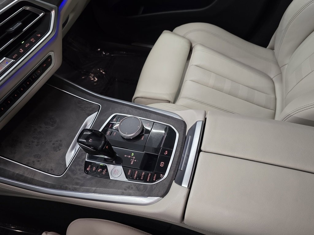 Used 2020 BMW X5 xDrive40i w/ Convenience Package image 25