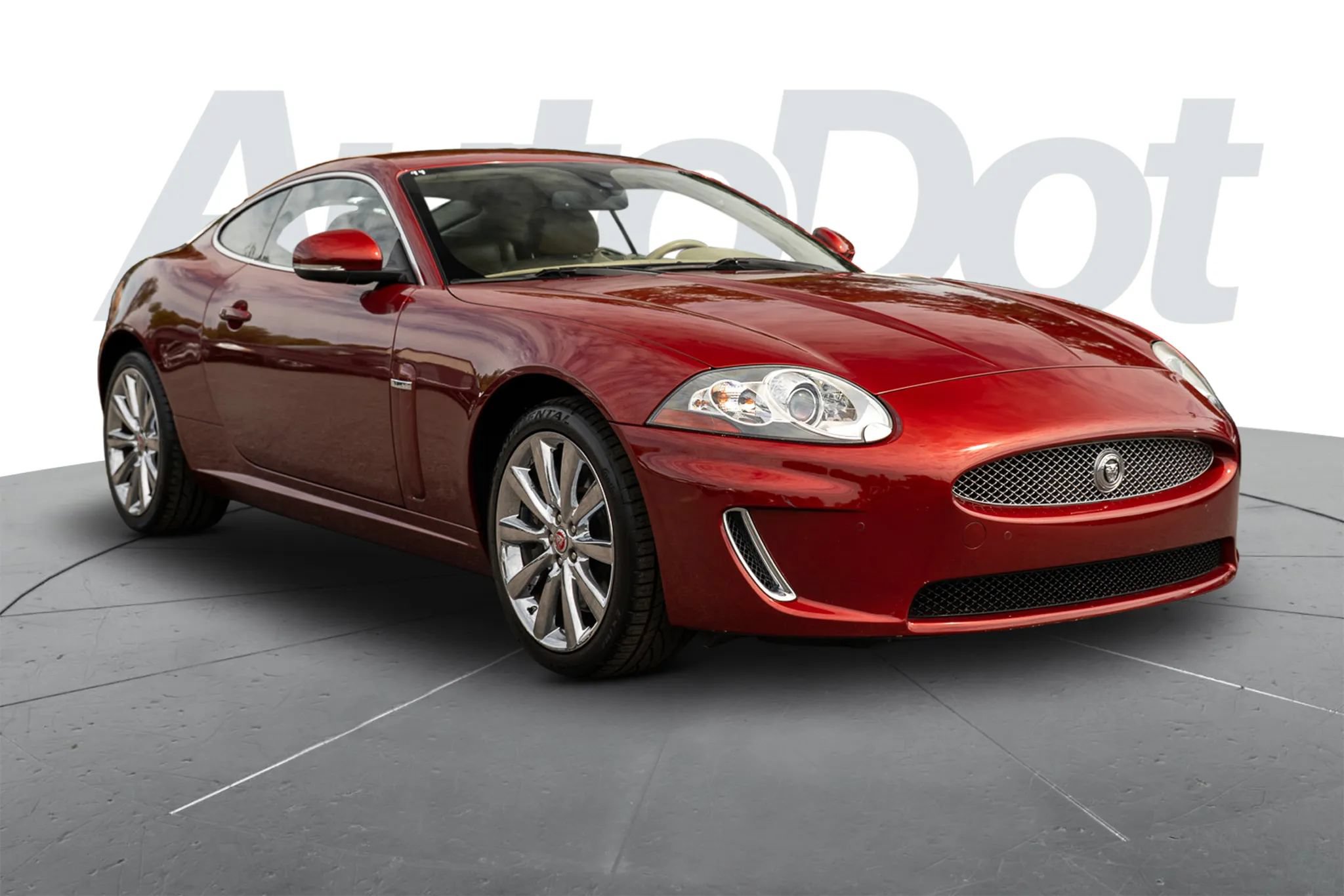 Used 2010 Jaguar XK Coupe RWD image 2