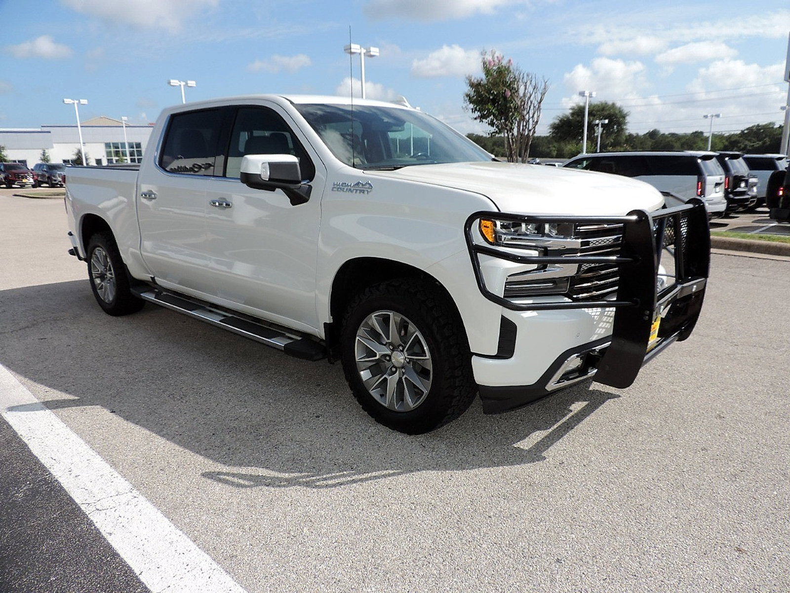 Certified 2019 Chevrolet Silverado 1500 High Country w/ Safety Package II AWD/4WD image 3