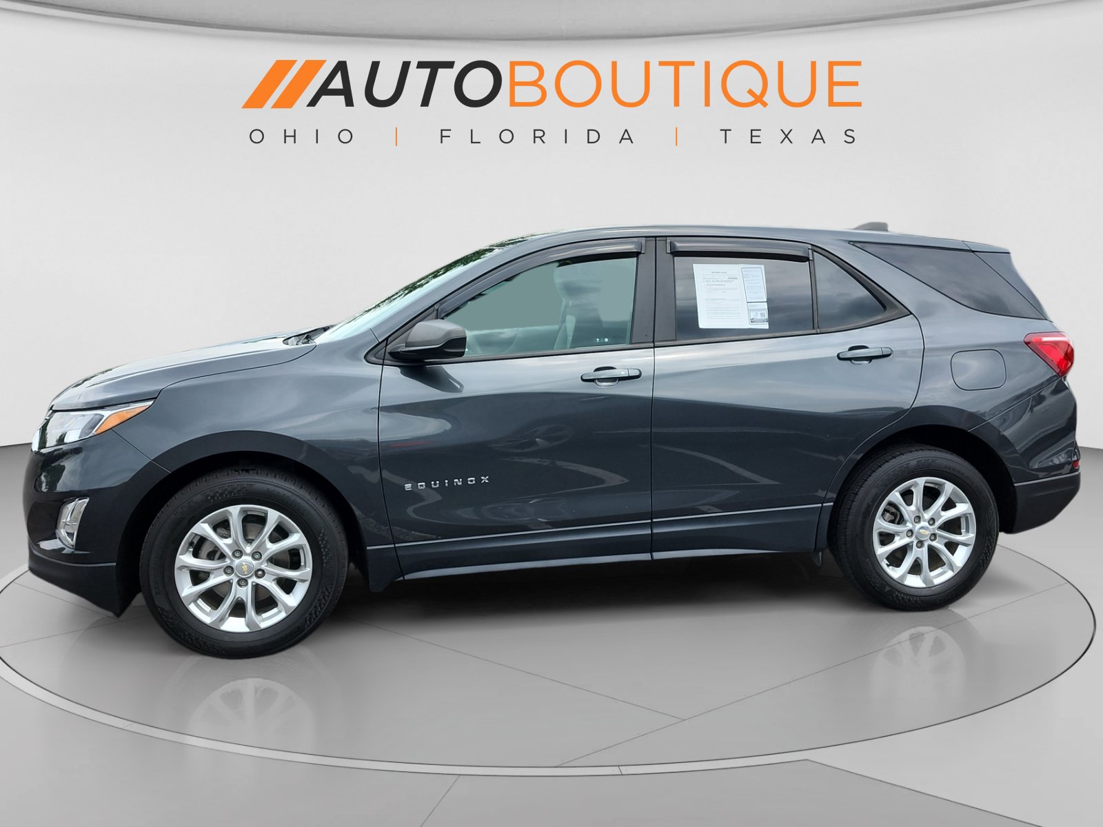 Used 2020 Chevrolet Equinox LS w/ LS Convenience Package FWD image 2