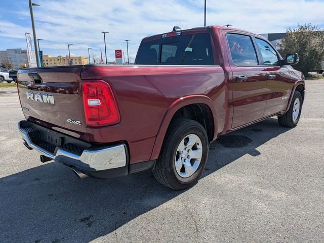 Used 2025 RAM 1500 Big Horn AWD/4WD image 3