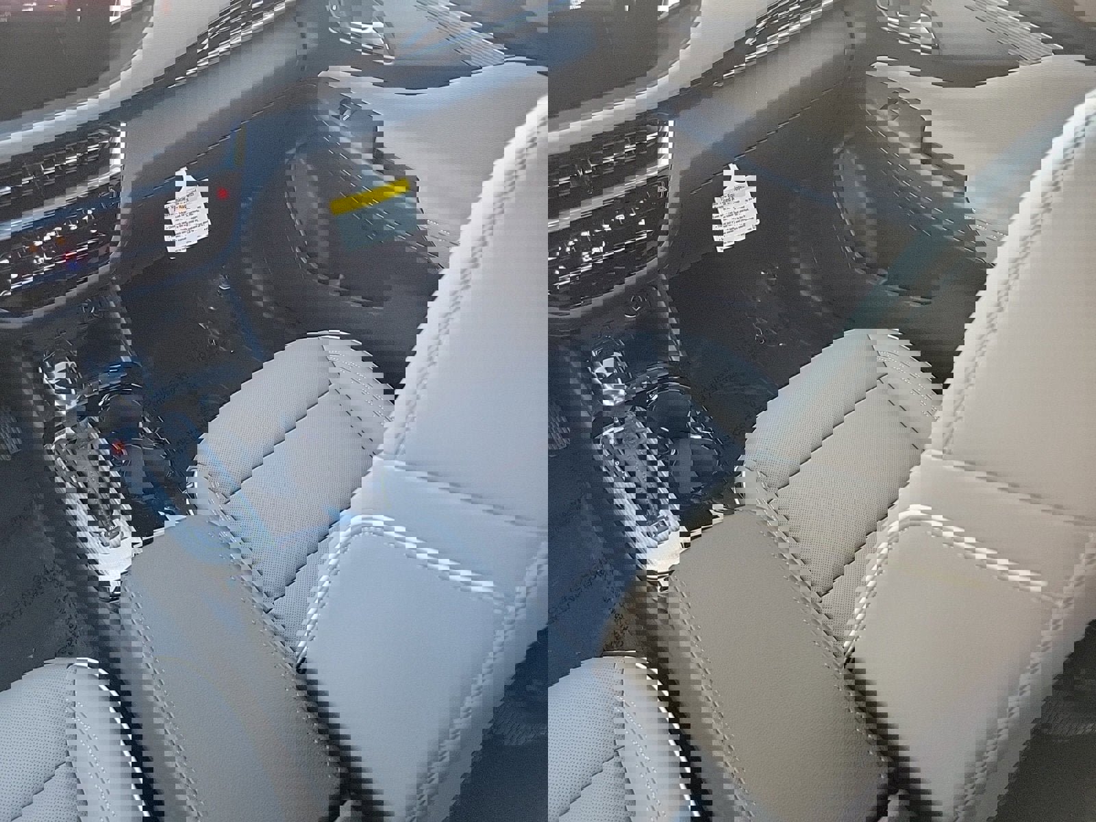 New 2026 Buick Envista Avenir image 12