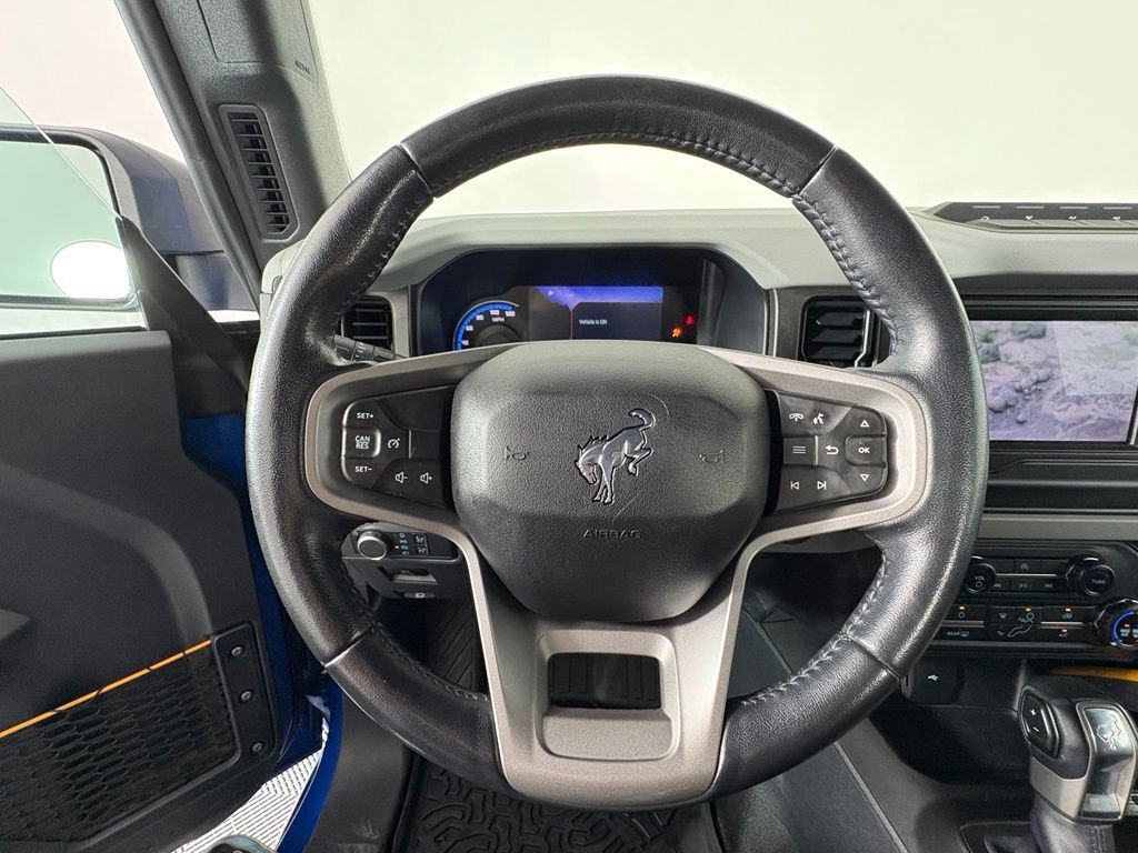 Used 2022 Ford Bronco Badlands AWD/4WD image 2