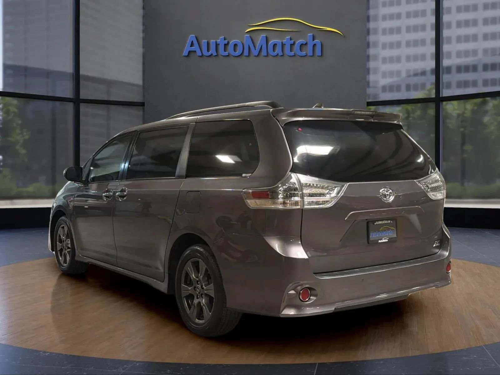 Used 2020 Toyota Sienna SE Premium AWD/4WD image 9
