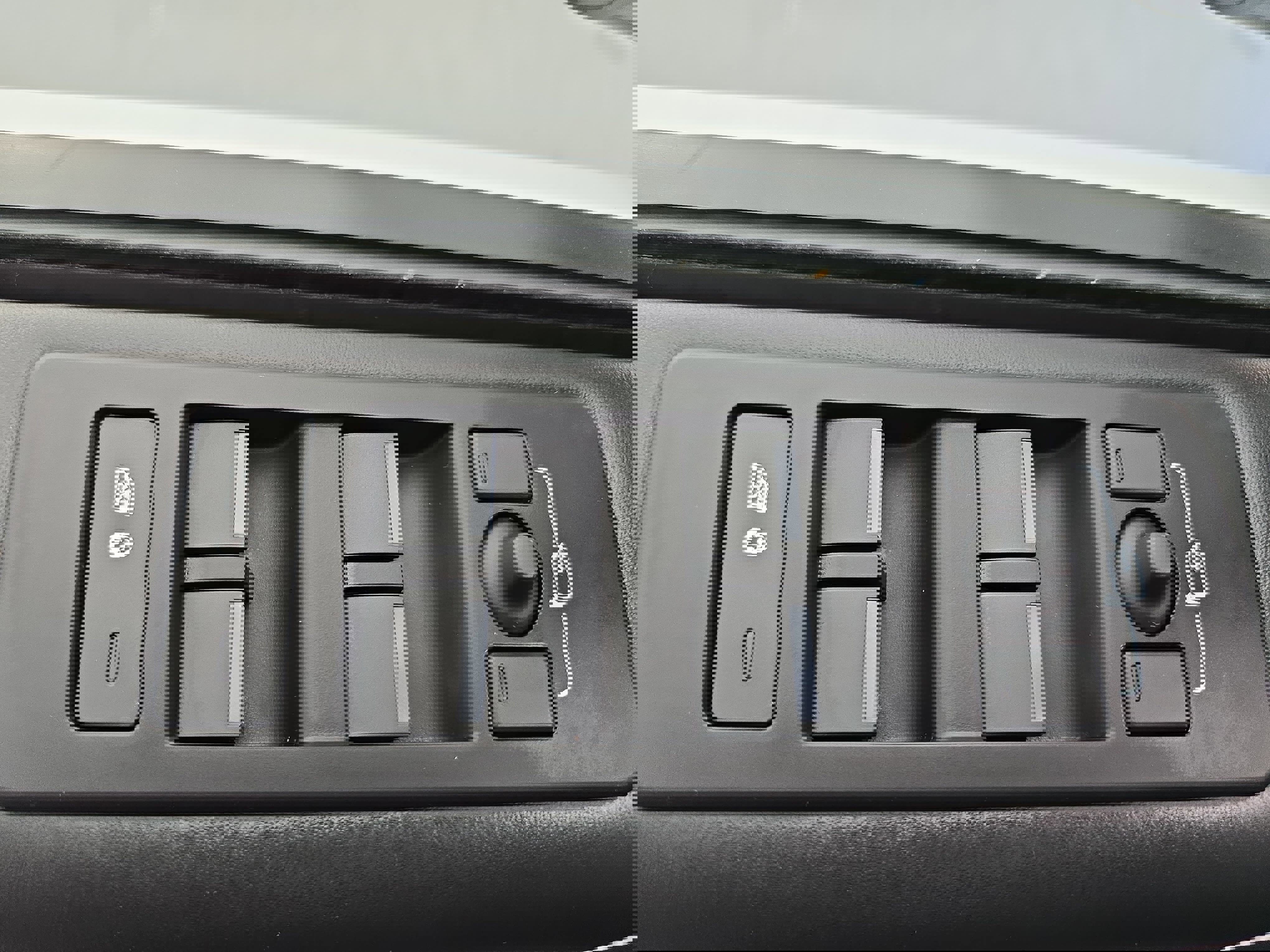 Used 2024 Land Rover Discovery Metropolitan Edition image 29