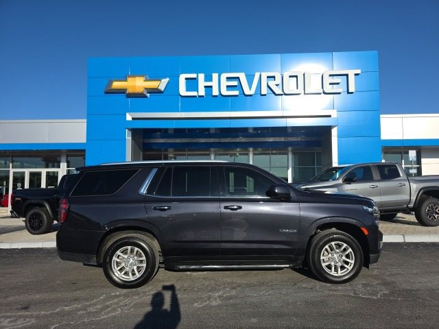 Used 2023 Chevrolet Tahoe LS image 3
