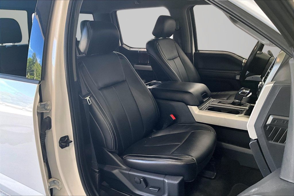 Used 2019 Ford F150 Lariat w/ Equipment Group 502A Luxury AWD/4WD image 27