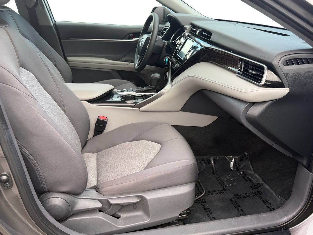 Used 2020 Toyota Camry LE w/ Cold Weather Package AWD/4WD image 8