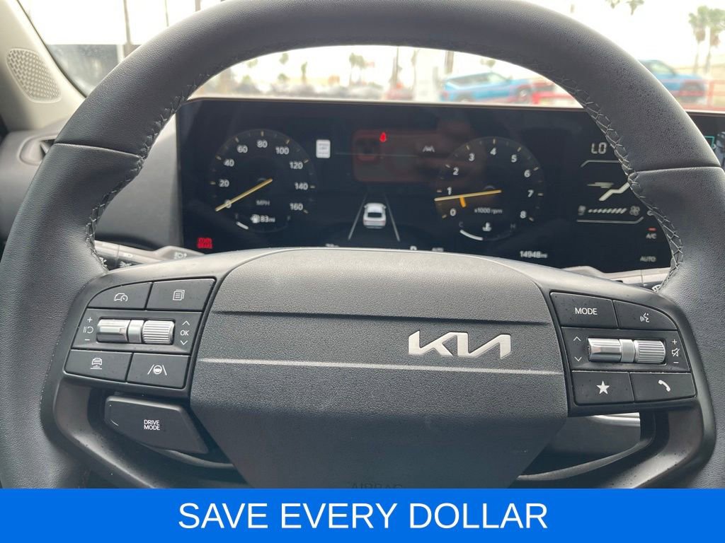 Used 2025 Kia K4 EX FWD image 8