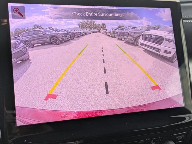 New 2025 Jeep Grand Cherokee Limited w/ Black Appearance Package image 19