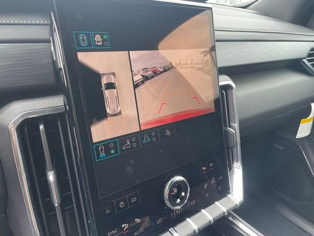 New 2026 GMC Acadia Elevation image 14