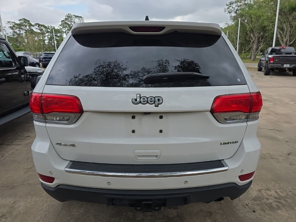 Used 2016 Jeep Grand Cherokee Limited w/ Luxury Group II image 4