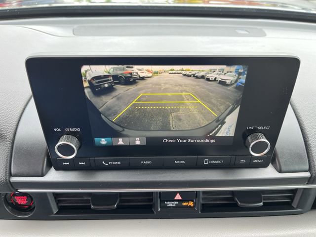 Used 2023 Honda Pilot LX image 24