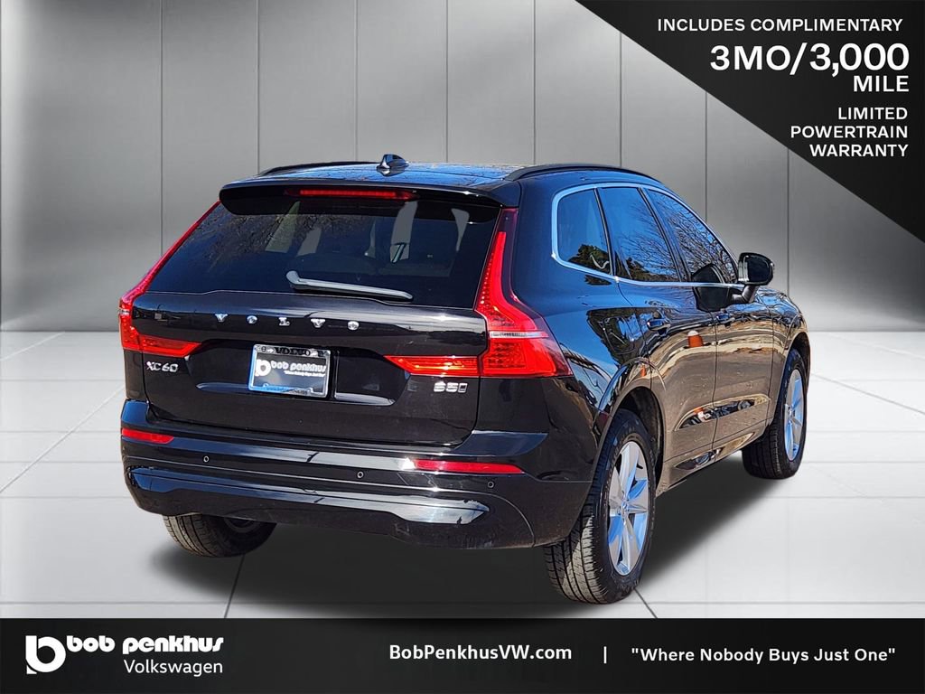 Used 2022 Volvo XC60 B5 Momentum image 24