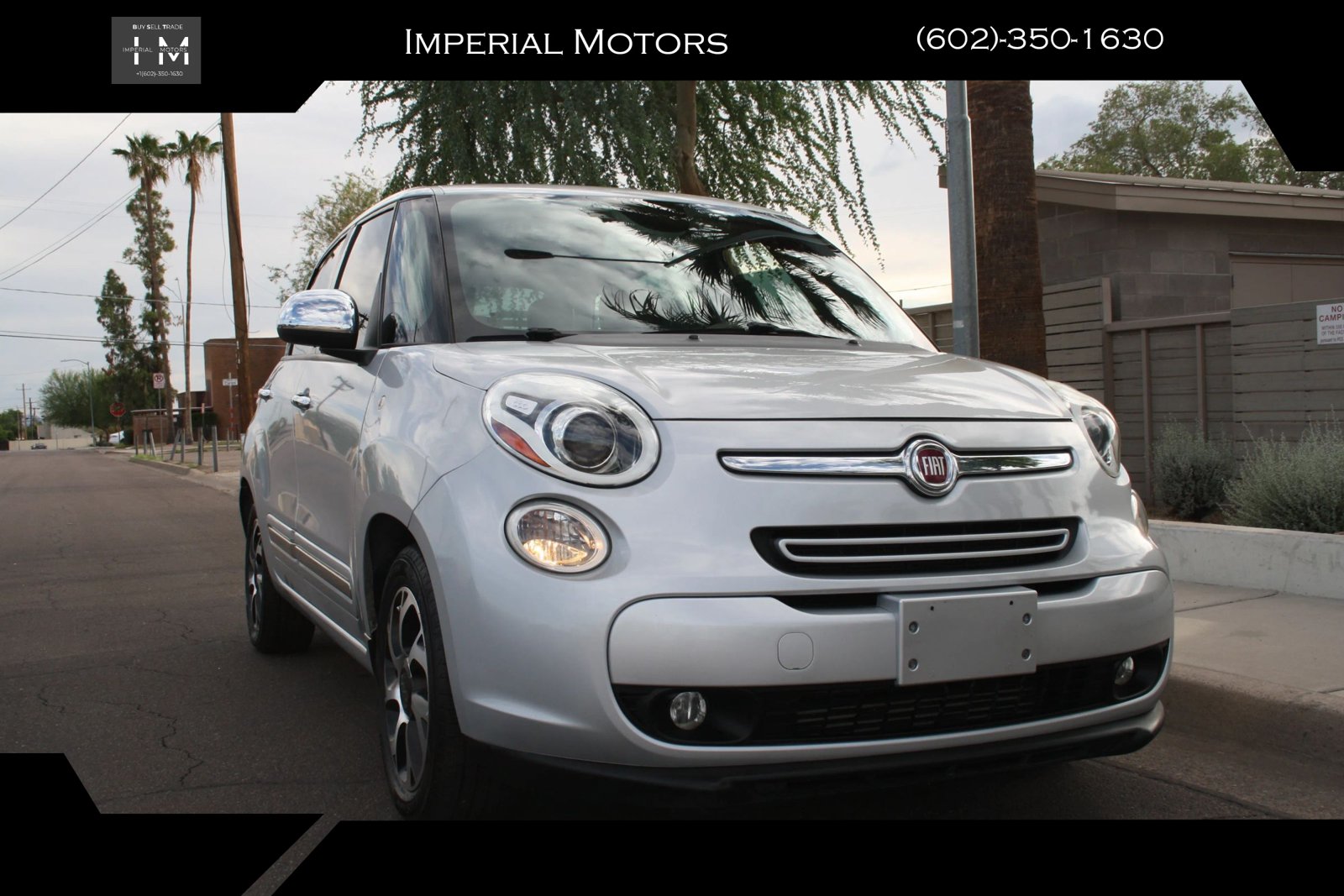 Used 2014 FIAT 500L Lounge FWD image 1