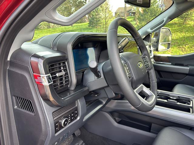 New 2026 Ford F250 Lariat w/ Black Appearance Package AWD/4WD image 12