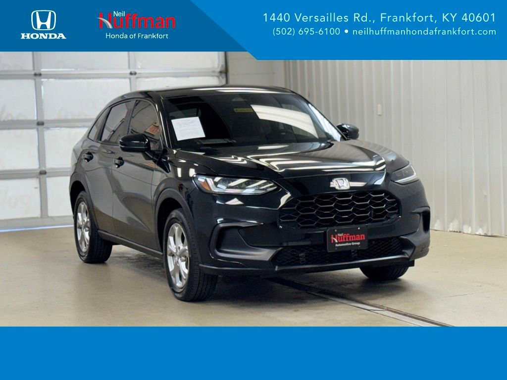 Used 2025 Honda HR-V LX