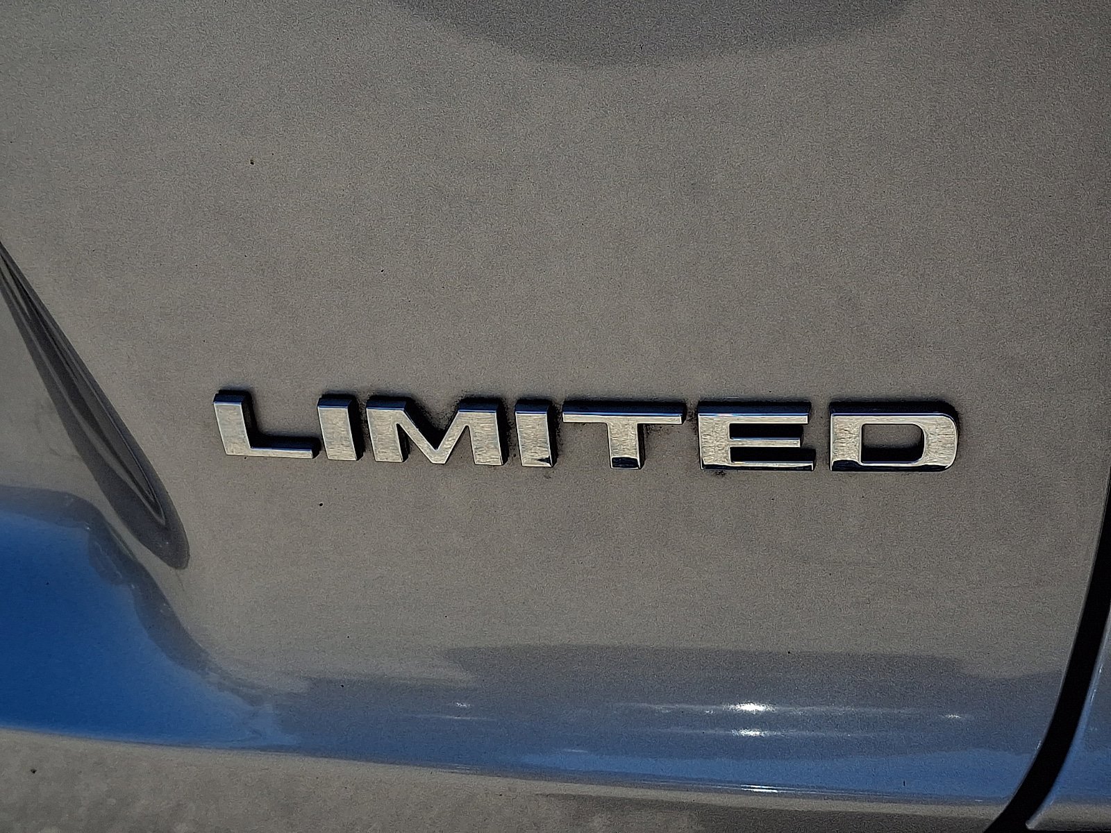 Used 2020 Jeep Cherokee Limited AWD/4WD image 28