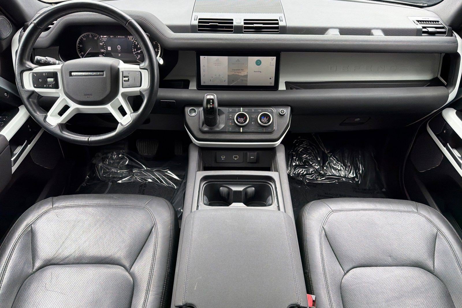 Used 2023 Land Rover Defender 110 SE AWD/4WD image 15