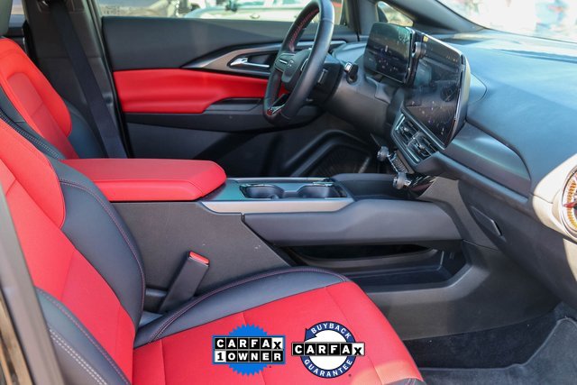 Used 2025 Chevrolet Equinox EV RS image 17