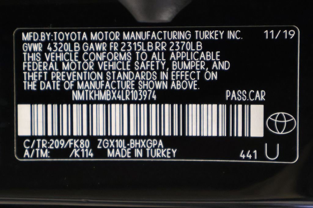 Certified 2020 Toyota C-HR XLE image 17