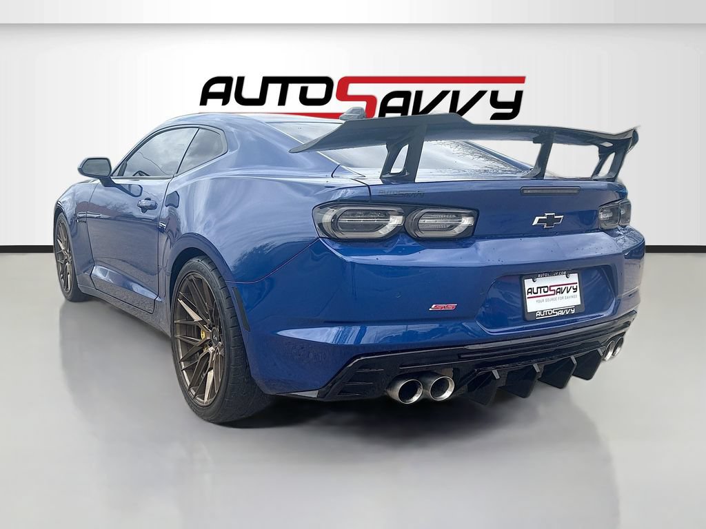 Used 2020 Chevrolet Camaro SS RWD image 5