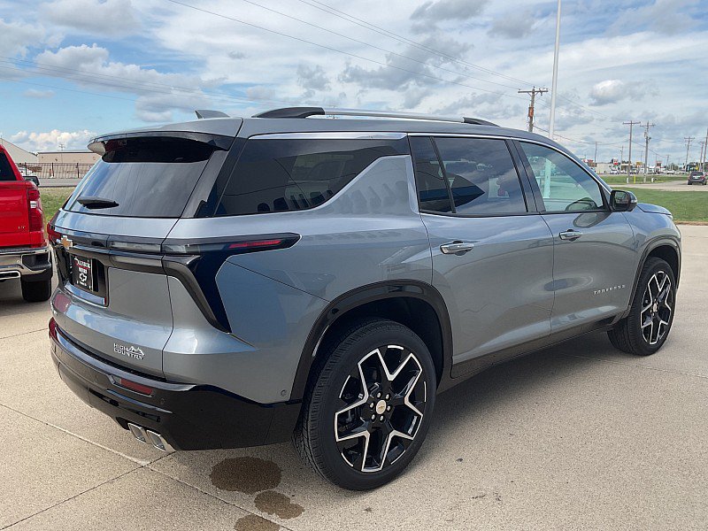New 2026 Chevrolet Traverse High Country AWD/4WD image 6