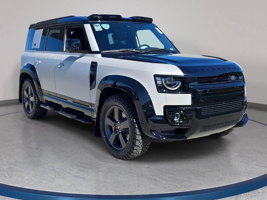 New 2026 Land Rover Defender 110 X AWD/4WD image 3