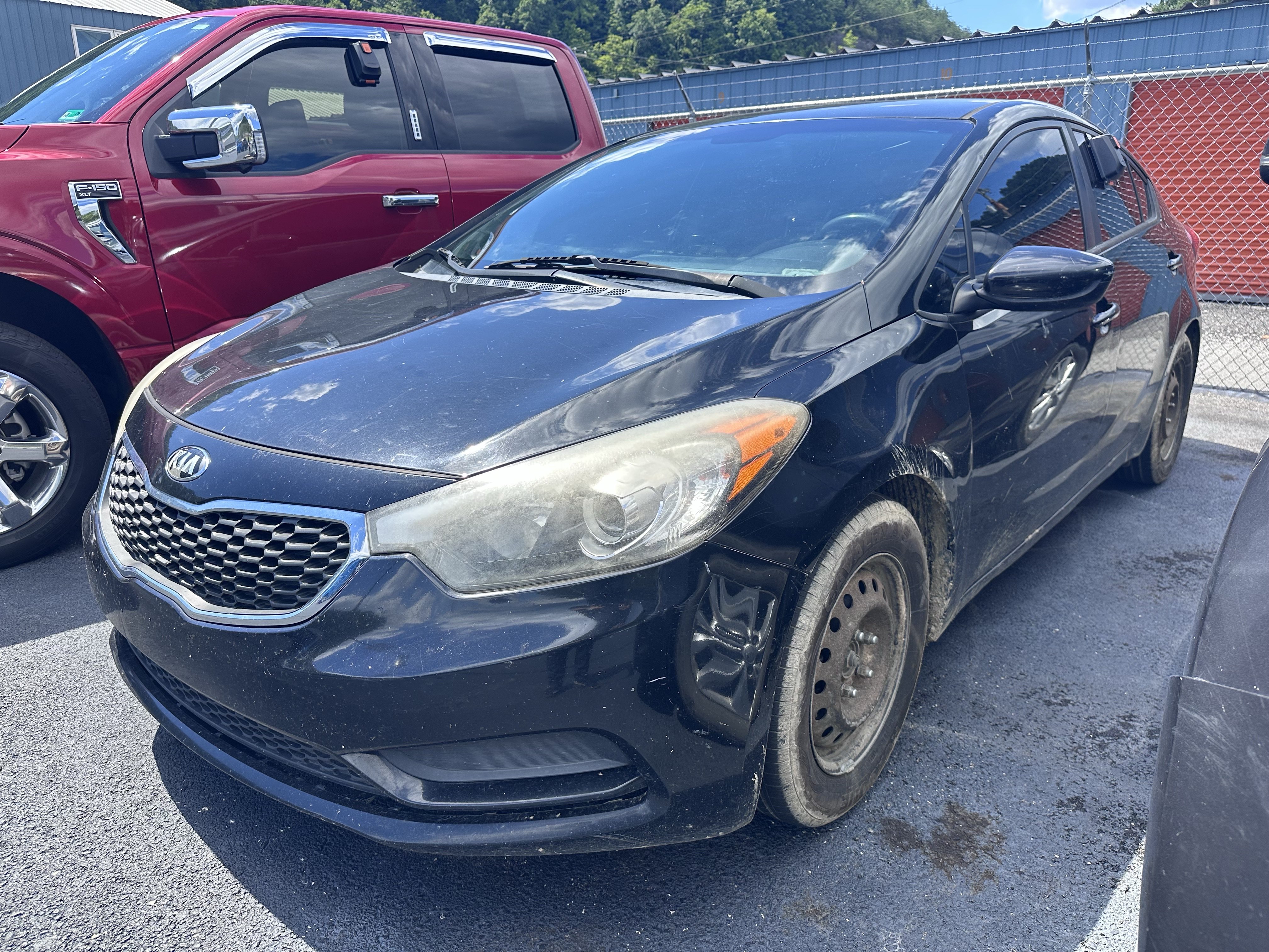 Used 2016 Kia Forte LX FWD image 3