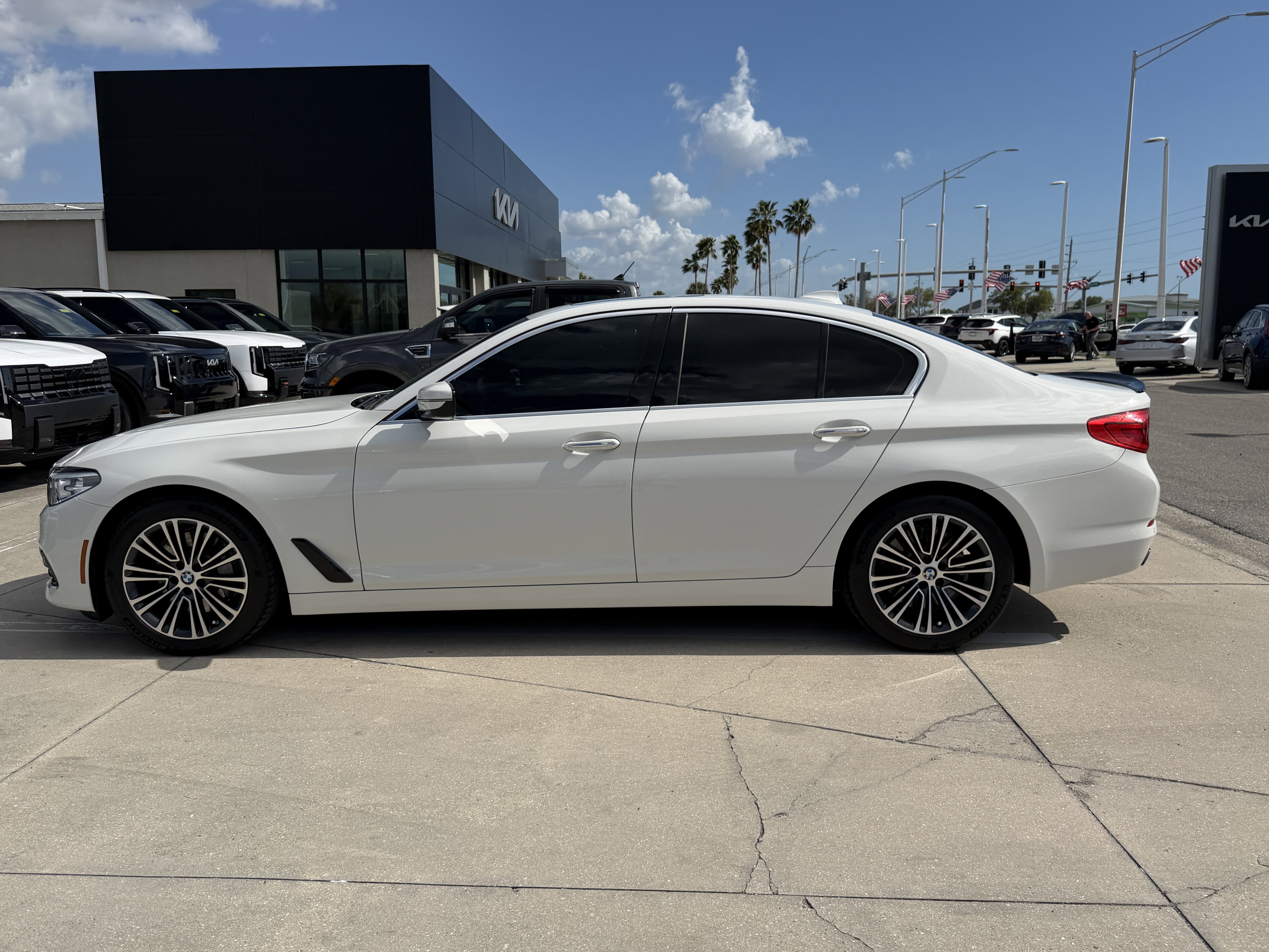 Used 2018 BMW 540i image 7