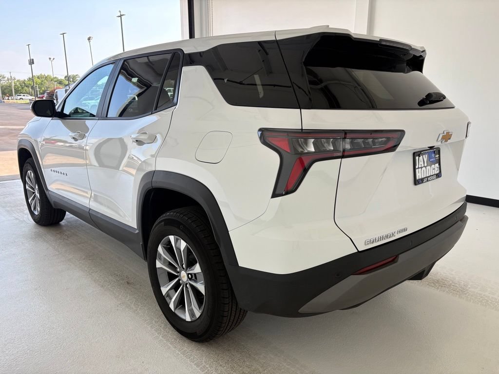 Used 2025 Chevrolet Equinox LT AWD/4WD image 18