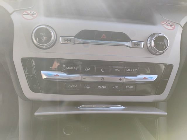 Used 2023 Ford Explorer XLT w/ Equipment Group 202A image 26