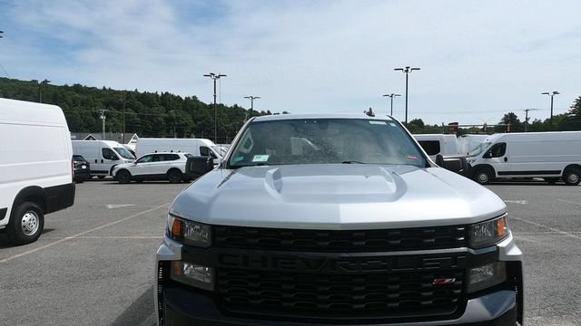 Used 2020 Chevrolet Silverado 1500 Custom Trail Boss w/ Custom Convenience Package AWD/4WD image 3