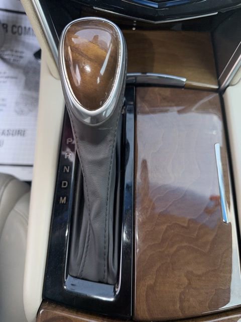 Used 2018 Cadillac XTS Luxury image 17