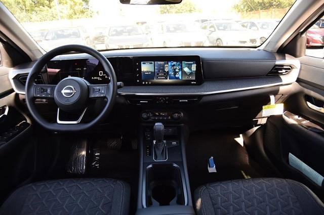 New 2026 Nissan Kicks SV image 8