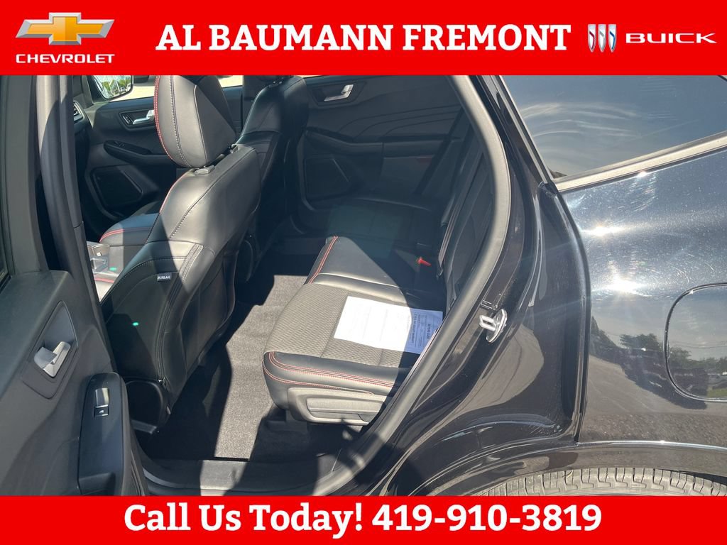 Used 2023 Ford Escape ST-Line w/ Tech Pack #1 FWD image 25