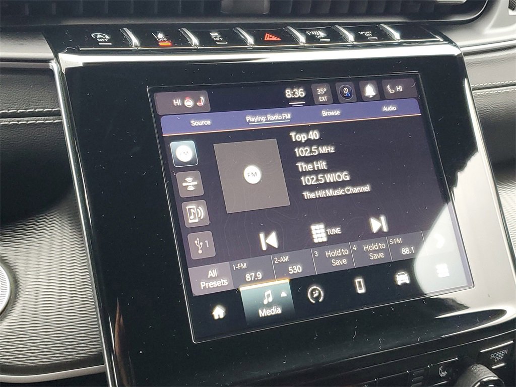 Used 2023 Jeep Grand Cherokee L Laredo image 15