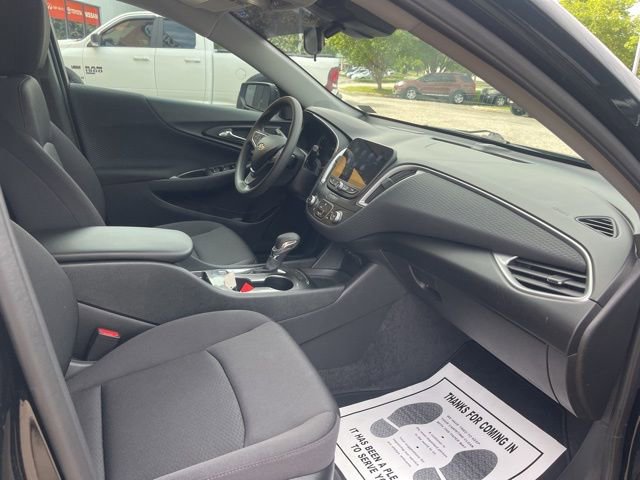 Used 2024 Chevrolet Malibu LS FWD image 17