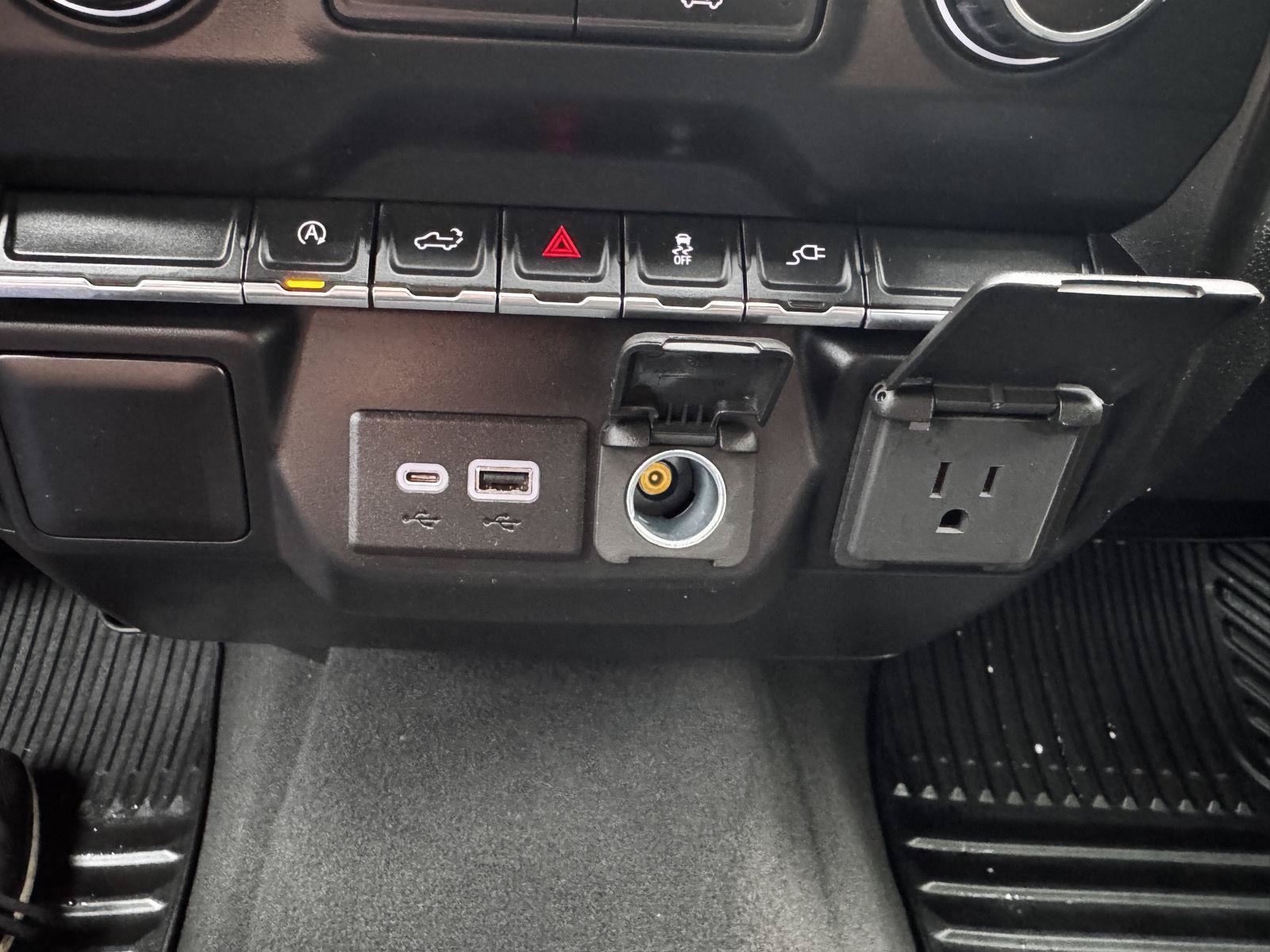 Certified 2021 Chevrolet Silverado 1500 Custom AWD/4WD image 25