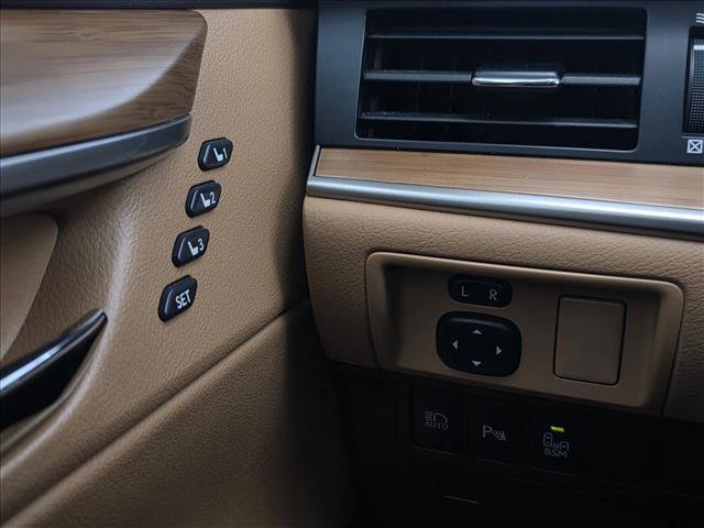 Used 2016 Lexus ES 350 w/ Navigation System Package FWD image 19