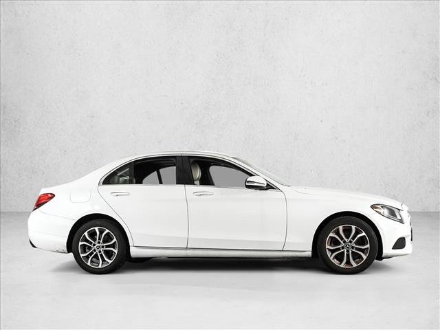 Used 2018 Mercedes-Benz C 300 4MATIC Sedan image 4